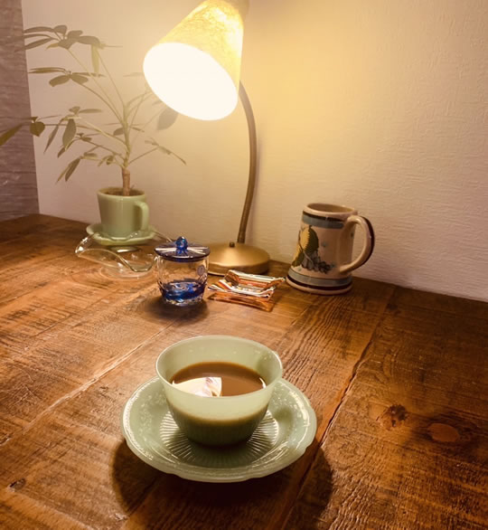 アンティークカフェ「PUPA」店内|すなやま歯科